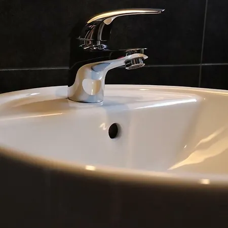 Ava Apartment,Speed Wi Fi,Netflix,Between Bus And Train Station Zagreb Exterior photo
