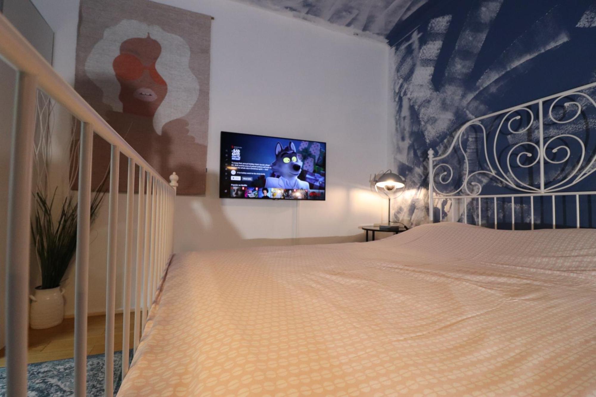 Ava Apartment,speed Wi Fi,netflix,between Bus And Train Station Apartment Zagreb
